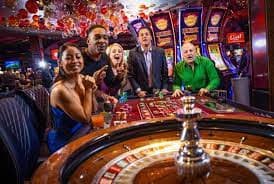 Microgaming RTP and volatility information displayed on mahong game detail screen